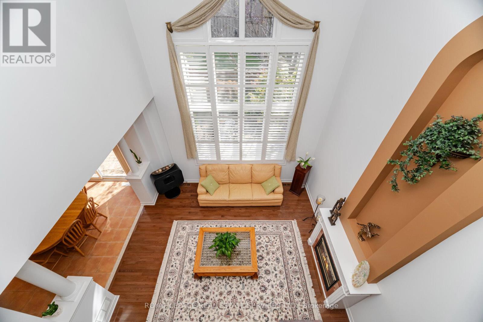 3474 Wavecrest Street, Oakville (Br Bronte), Ontario  L6L 6T7 - Photo 14 - W12442712
