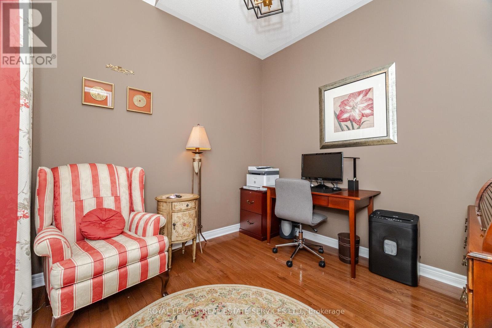 3474 Wavecrest Street, Oakville (Br Bronte), Ontario  L6L 6T7 - Photo 17 - W12442712
