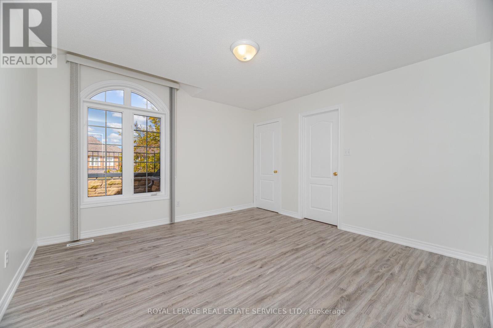 3474 Wavecrest Street, Oakville (Br Bronte), Ontario  L6L 6T7 - Photo 29 - W12442712