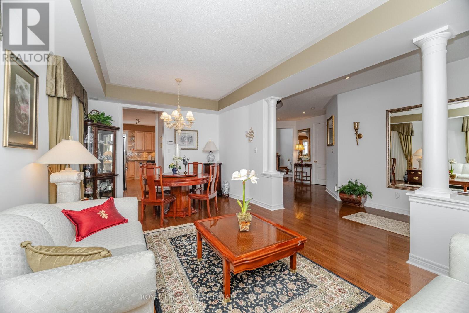 3474 Wavecrest Street, Oakville (Br Bronte), Ontario  L6L 6T7 - Photo 4 - W12442712
