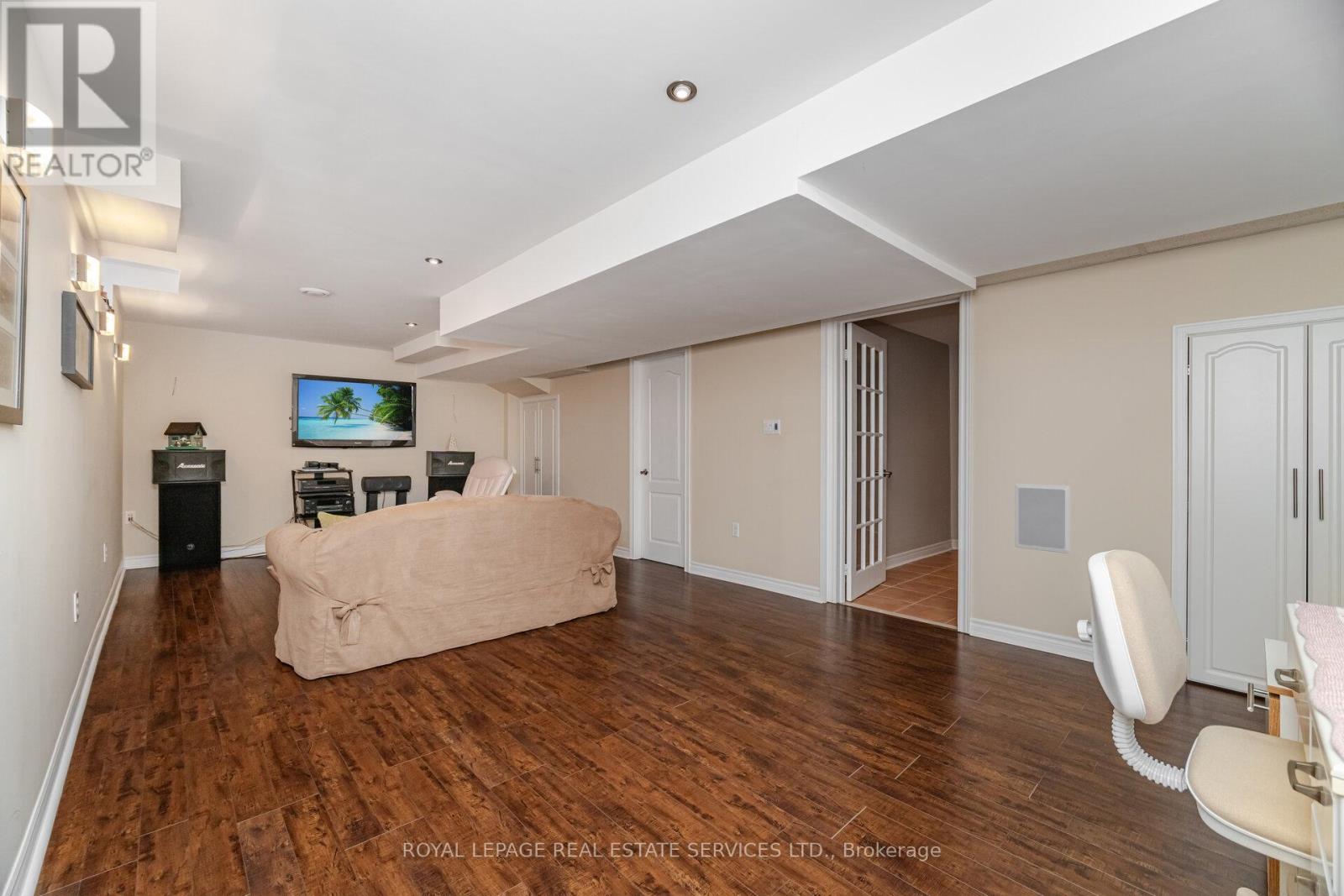 3474 Wavecrest Street, Oakville (Br Bronte), Ontario  L6L 6T7 - Photo 43 - W12442712