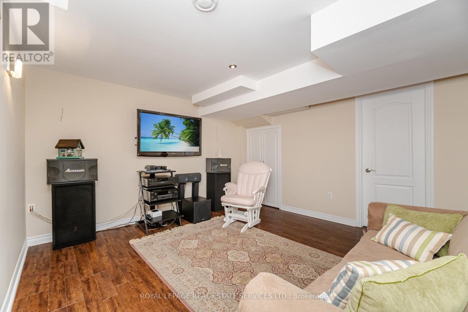 3474 Wavecrest Street, Oakville (Br Bronte), Ontario  L6L 6T7 - Photo 44 - W12442712