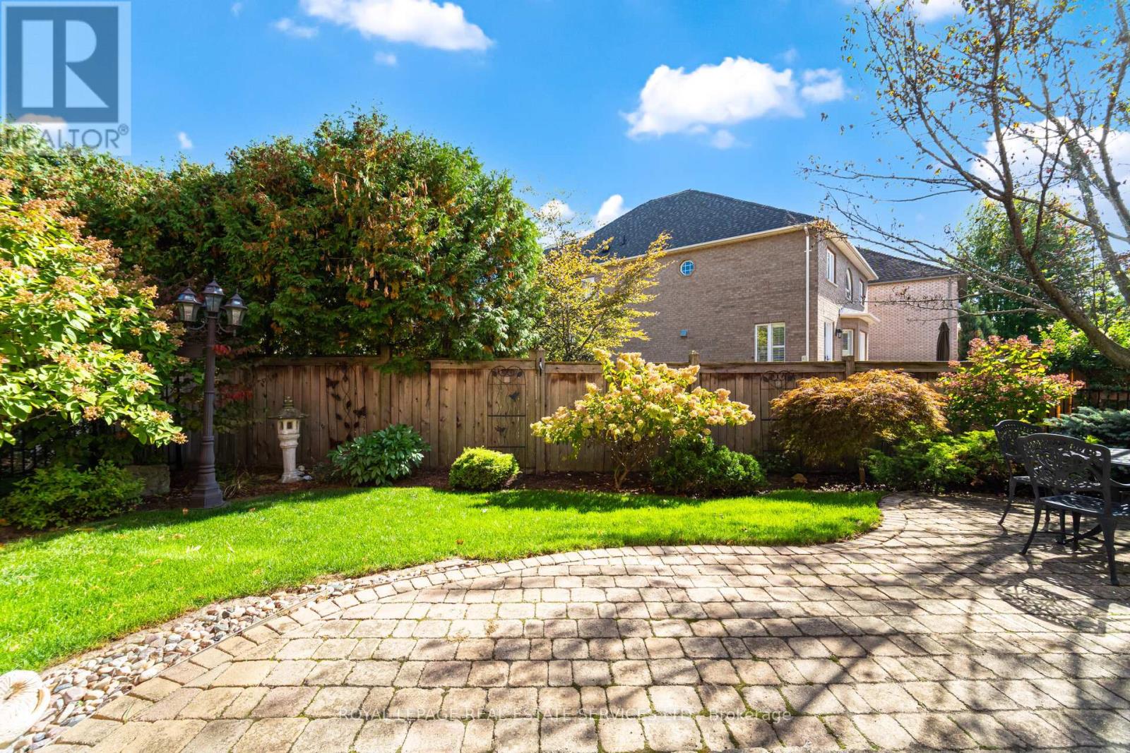 3474 Wavecrest Street, Oakville (Br Bronte), Ontario  L6L 6T7 - Photo 47 - W12442712