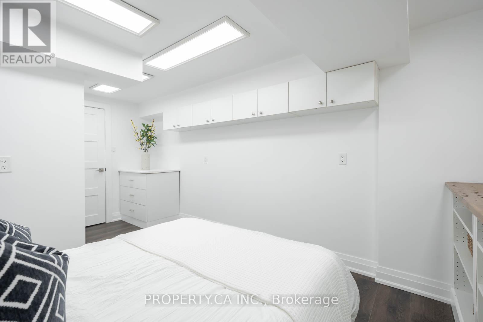 1533 Rometown Drive, Mississauga (Lakeview), Ontario  L5E 2T8 - Photo 39 - W12442717