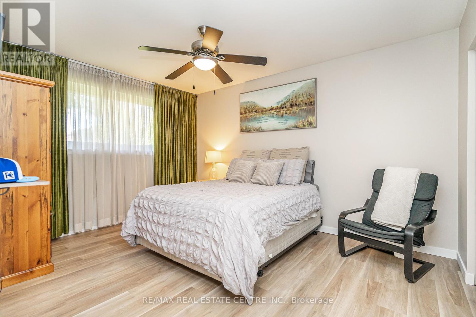 23 Bedford Crescent, Brampton (Avondale), Ontario  L6T 1R5 - Photo 19 - W12442770
