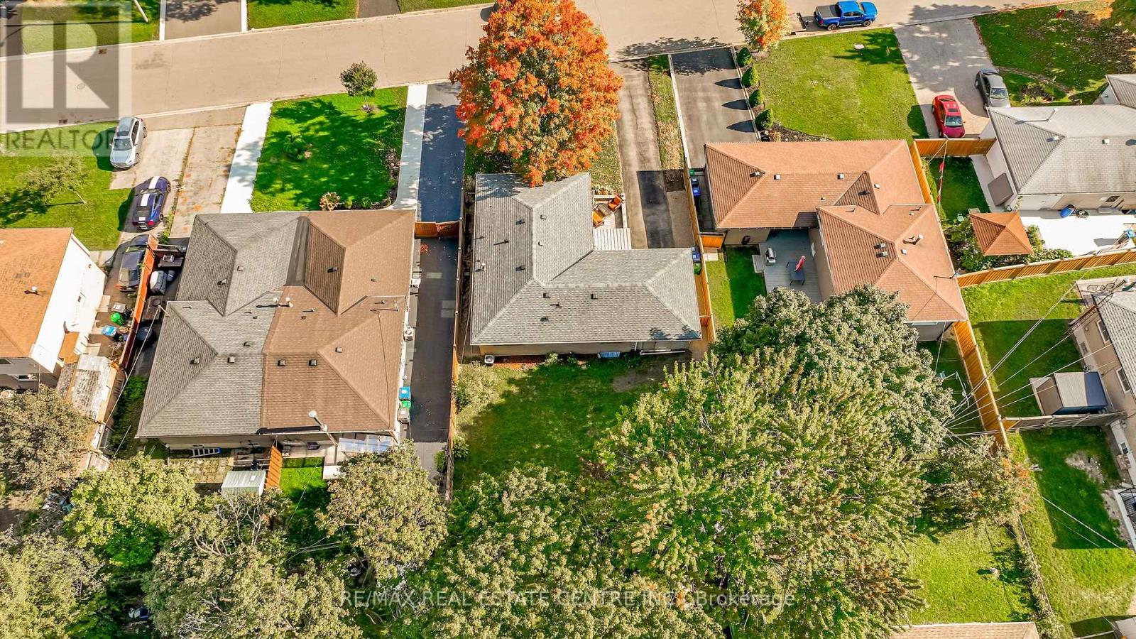 23 Bedford Crescent, Brampton (Avondale), Ontario  L6T 1R5 - Photo 38 - W12442770