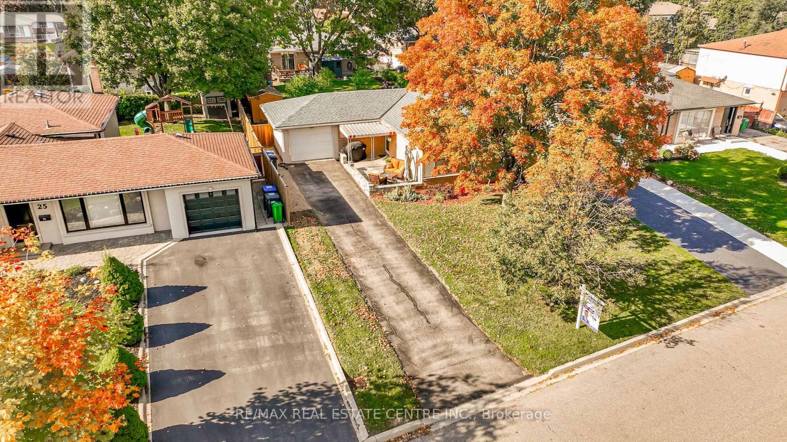 23 Bedford Crescent, Brampton (Avondale), Ontario  L6T 1R5 - Photo 40 - W12442770