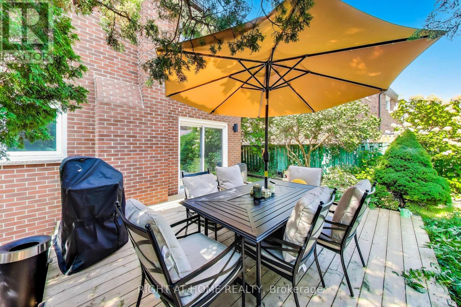 494 Meadows Boulevard, Mississauga (Rathwood), Ontario  L4Z 1G6 - Photo 23 - W12442773