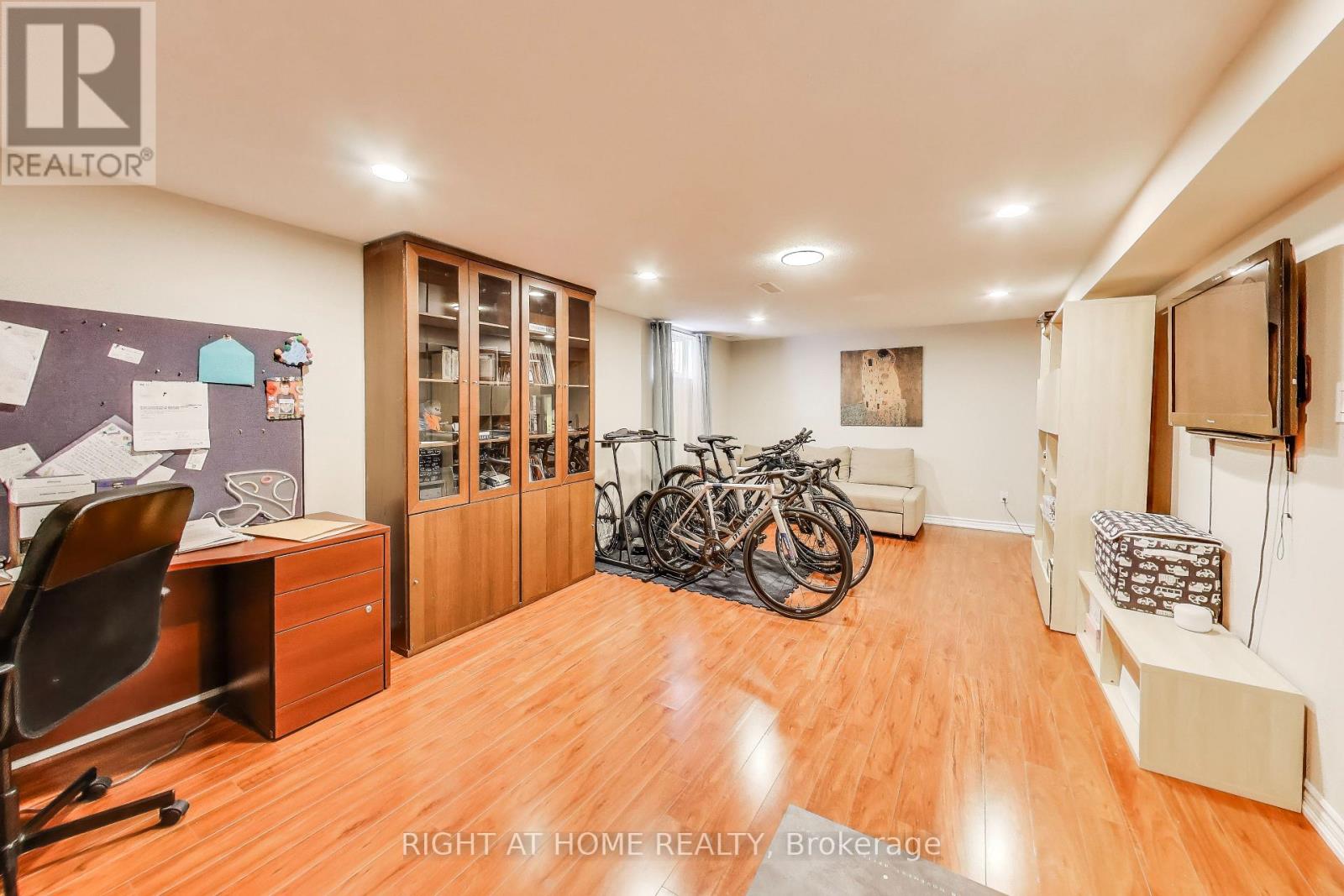 494 Meadows Boulevard, Mississauga (Rathwood), Ontario  L4Z 1G6 - Photo 29 - W12442773