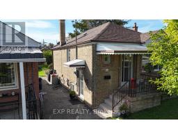 546 MC ROBERTS AVENUE N, Toronto, Ontario