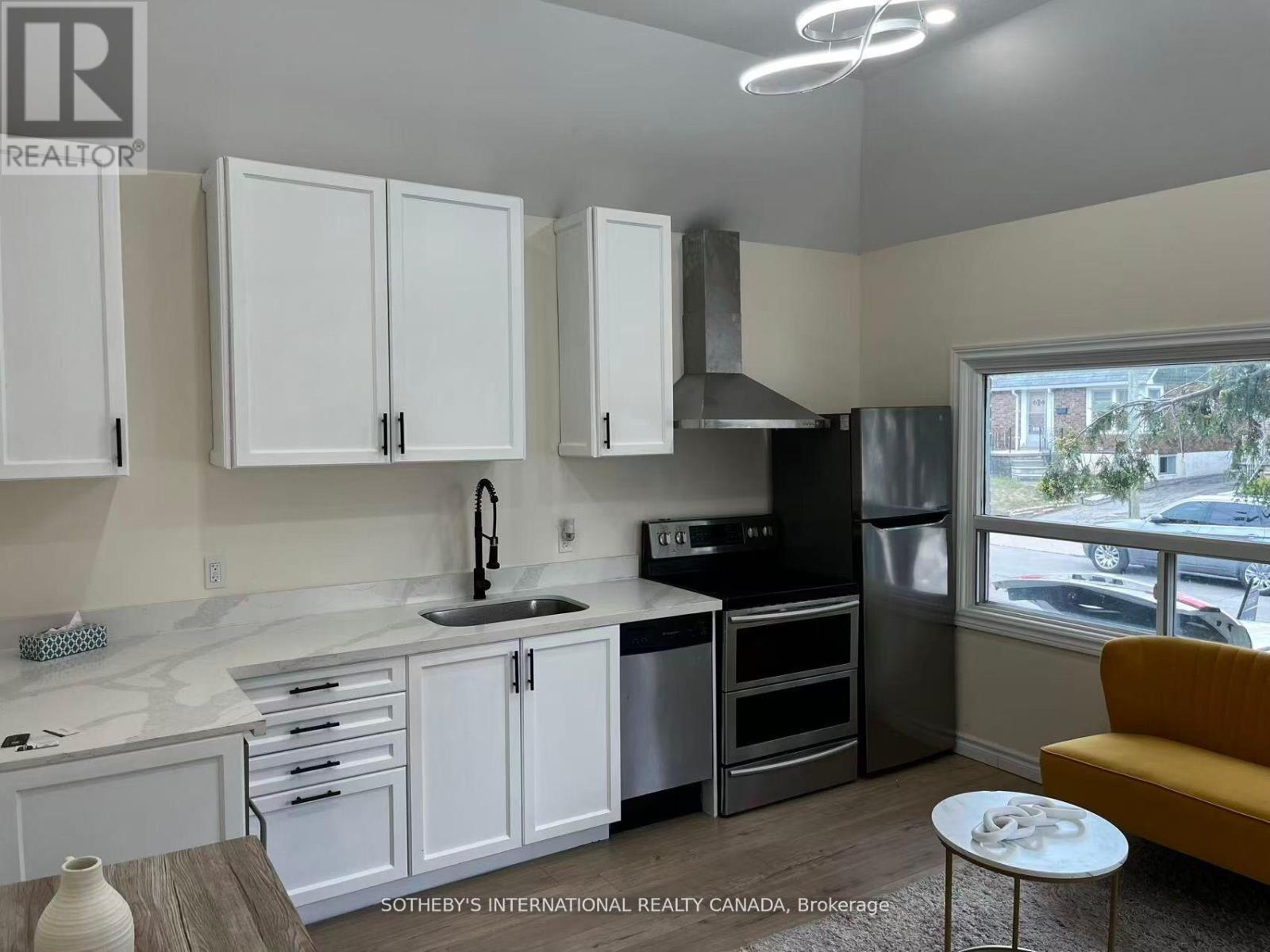 70 Dunraven Drive, Toronto (Keelesdale-Eglinton West), Ontario  M6M 1H2 - Photo 1 - W12442783