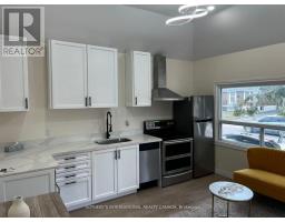 70 DUNRAVEN DRIVE, Toronto, Ontario