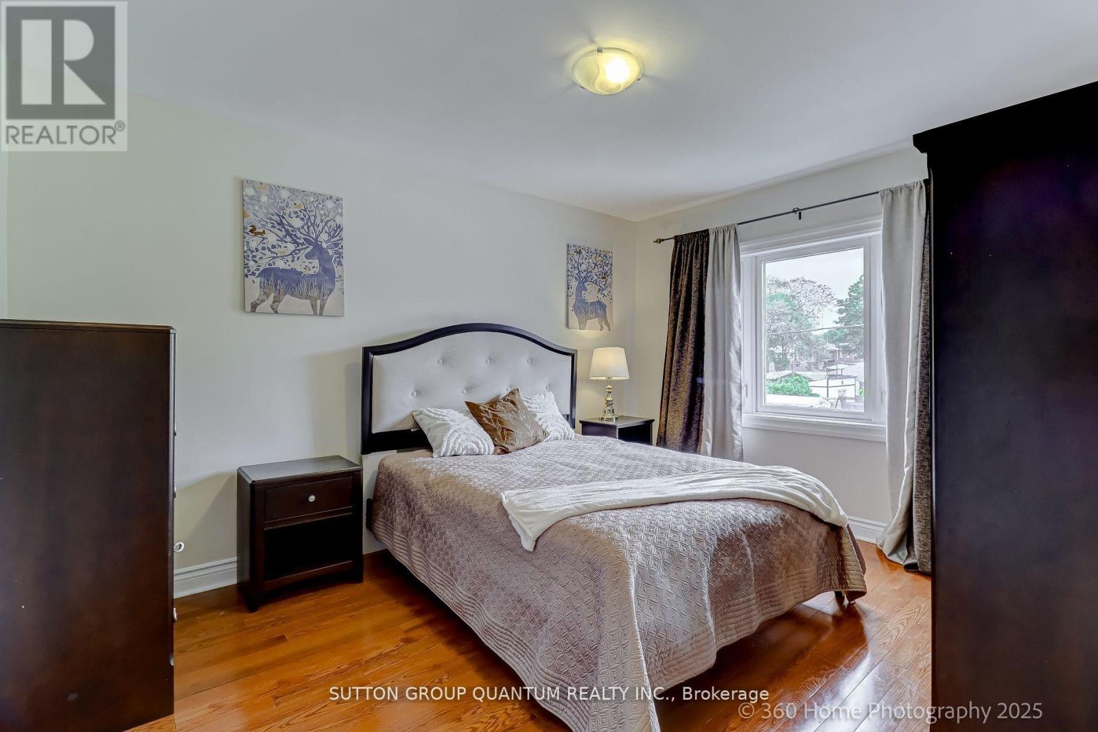 74 Cliff Street, Toronto (Rockcliffe-Smythe), Ontario  M6N 4M1 - Photo 15 - W12442797