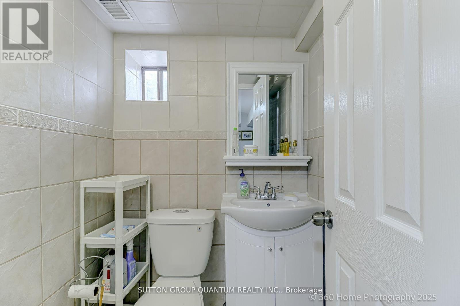 74 Cliff Street, Toronto (Rockcliffe-Smythe), Ontario  M6N 4M1 - Photo 23 - W12442797