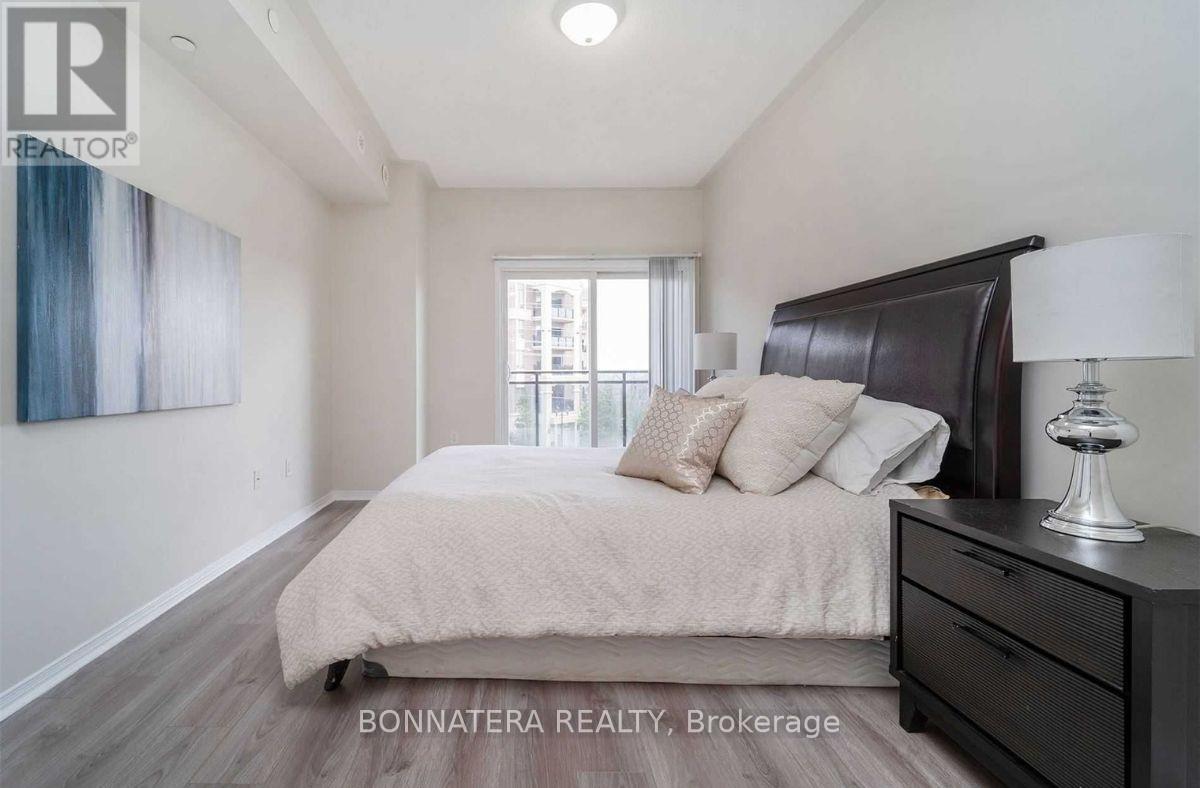 308 - 3055 Thomas Street, Mississauga, Ontario  L5M 0L8 - Photo 5 - W12442799