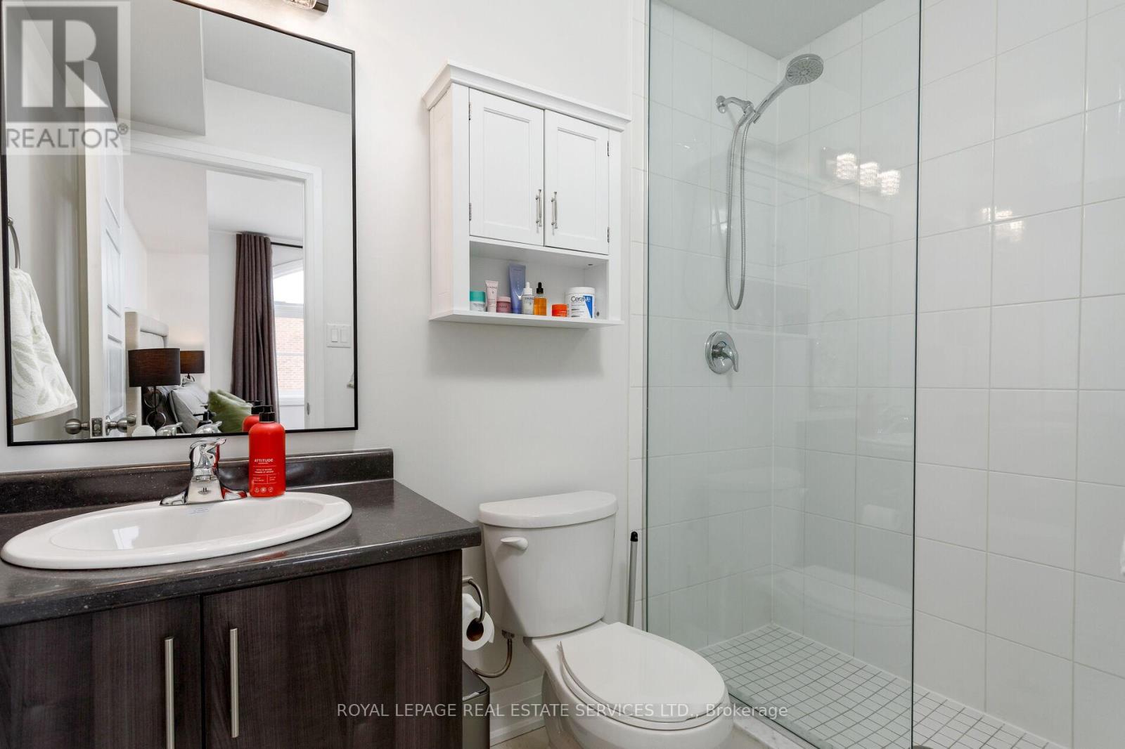 22 - 405 Plains Road E, Burlington (Lasalle), Ontario  L7T 2C9 - Photo 21 - W12442808