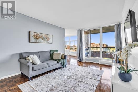 1004 - 44 Longbourne Drive, Toronto (Willowridge-Martingrove-Richview), Ontario  M9R 2M7 - Photo 6 - W12442821