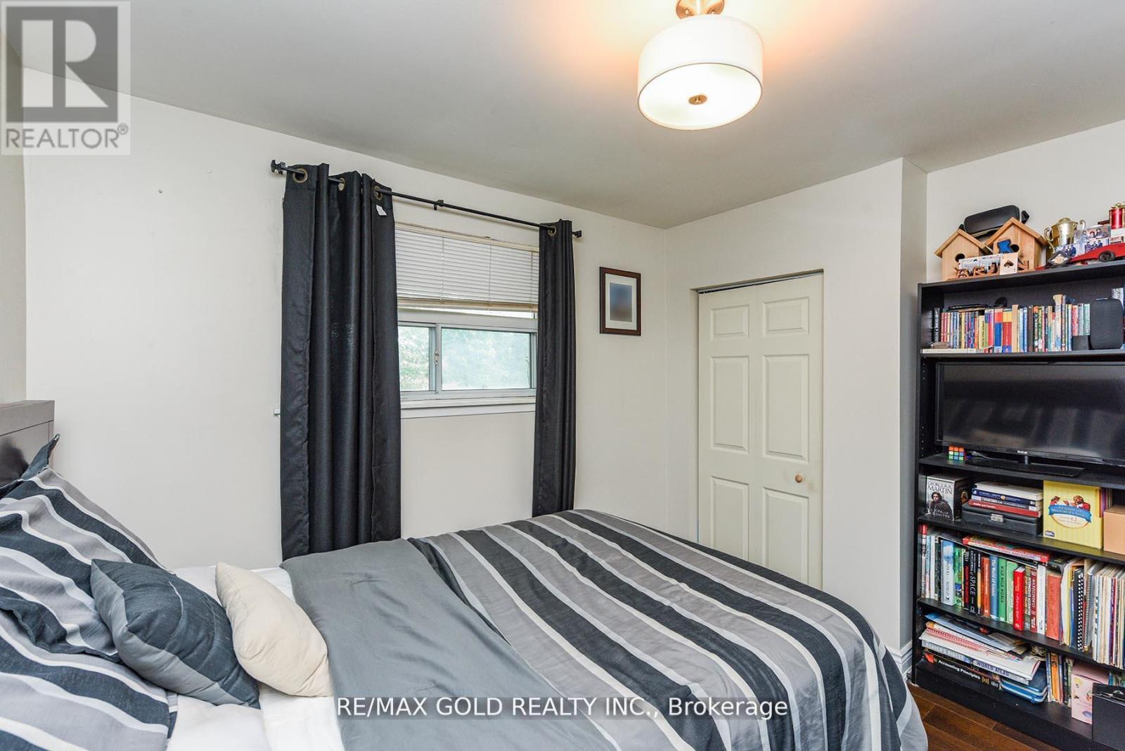 3507 Laddie Crescent, Mississauga (Malton), Ontario  L4T 1N2 - Photo 22 - W12442823