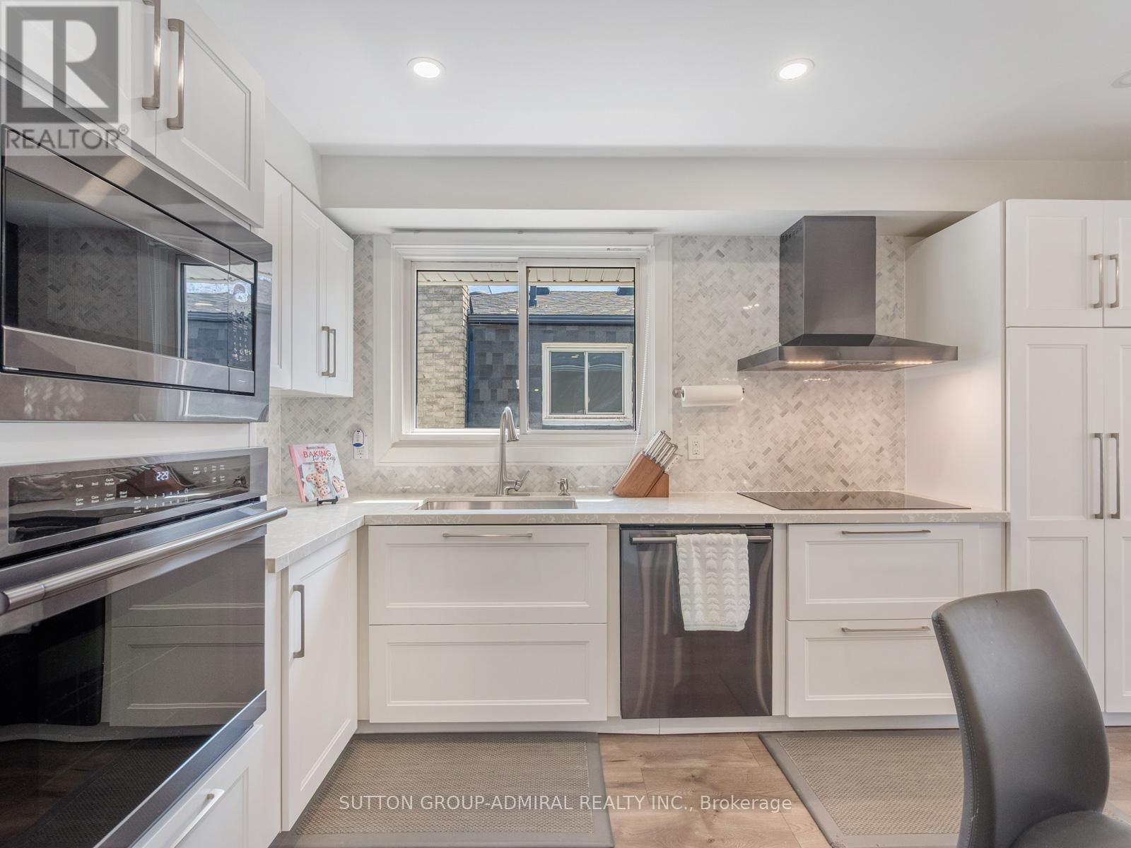 4232 Longmoor Drive, Burlington (Shoreacres), Ontario  L7L 4Z9 - Photo 28 - W12442828