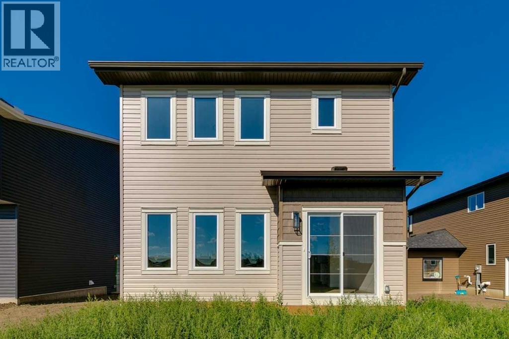 268 Dawson Wharf Crescent, Chestermere, Alberta  T1X 2X5 - Photo 3 - A2261790