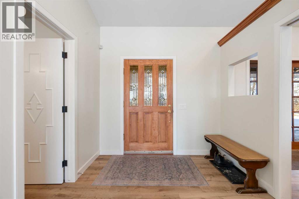 275114 Lochend Road, Rural Rocky View County, Alberta  T4C 1A2 - Photo 2 - A2188403