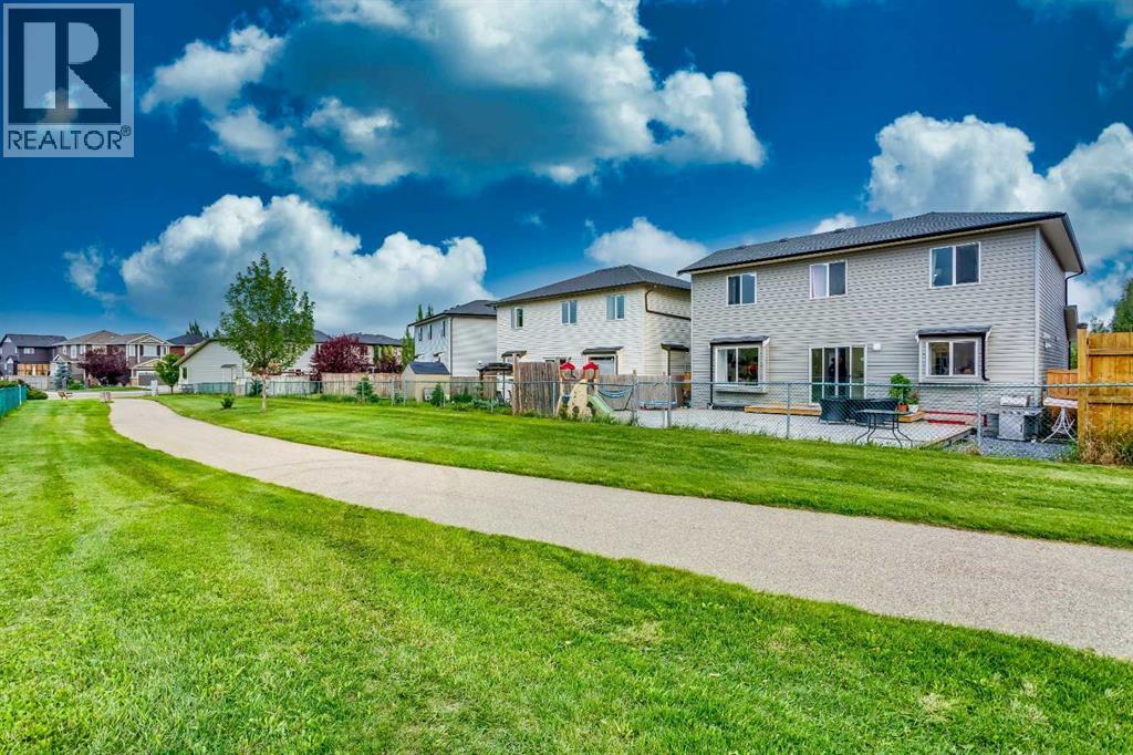 209 Luxstone Road Sw, Airdrie, Alberta  T4B 0K5 - Photo 32 - A2232103