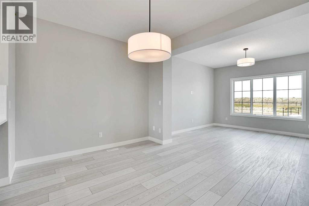 108 Bridgeport Green, Chestermere, Alberta  T1X 3C9 - Photo 7 - A2253734
