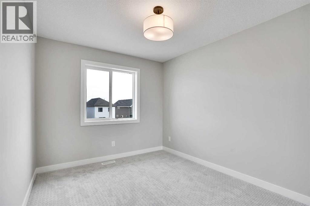 108 Bridgeport Green, Chestermere, Alberta  T1X 3C9 - Photo 35 - A2253734