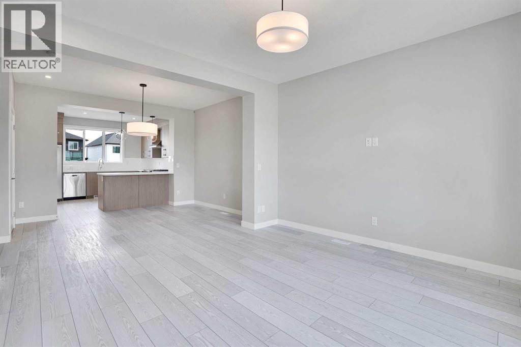 108 Bridgeport Green, Chestermere, Alberta  T1X 3C9 - Photo 2 - A2253734