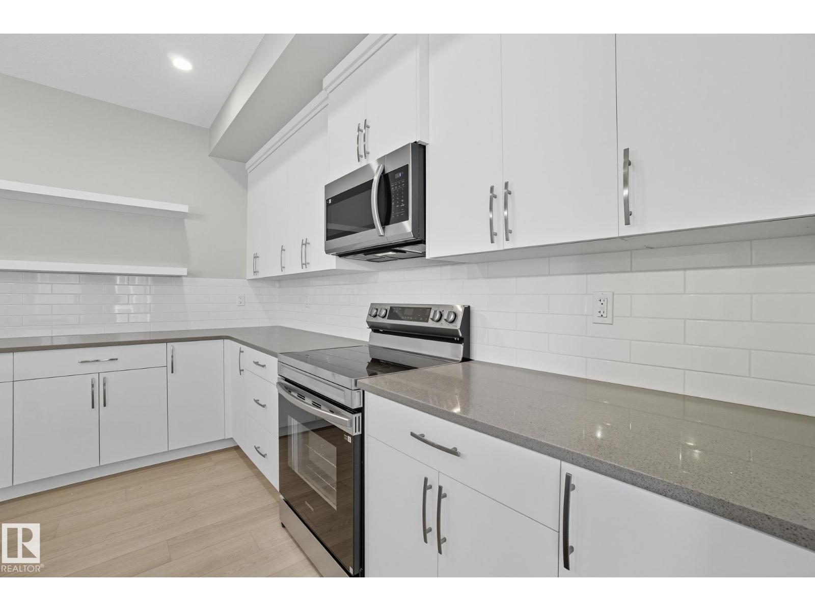 9102 Elves Lo Nw Nw, Edmonton, Alberta  T6M 3G2 - Photo 7 - E4453145