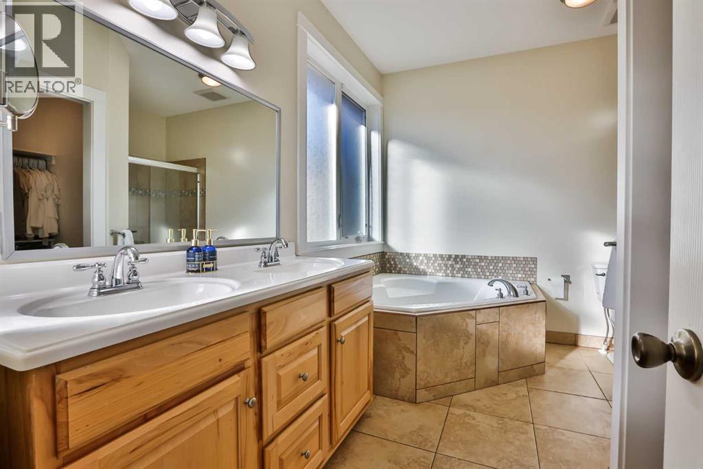 804 Fairway Boulevard, Cardston, Alberta  T0K 0K0 - Photo 12 - A2259592
