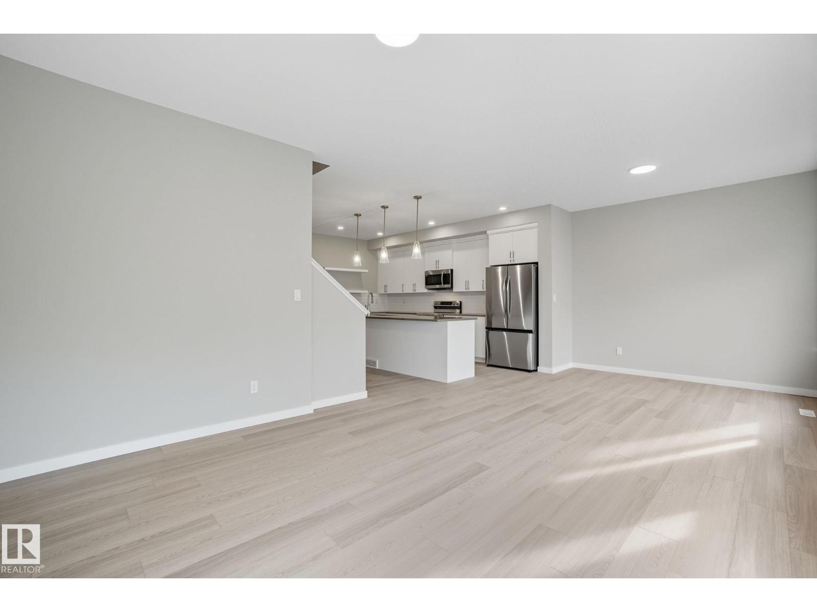 9102 Elves Lo Nw Nw, Edmonton, Alberta  T6M 3G2 - Photo 13 - E4453145
