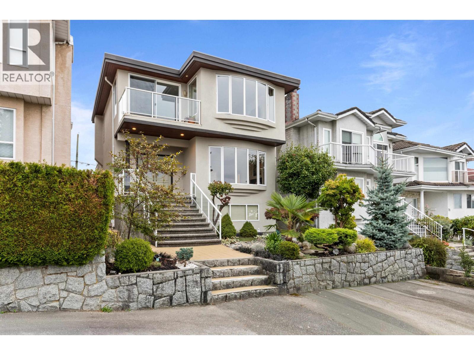 38 N Glynde Avenue, Burnaby, British Columbia  V5B 1G7 - Photo 13 - R3054918