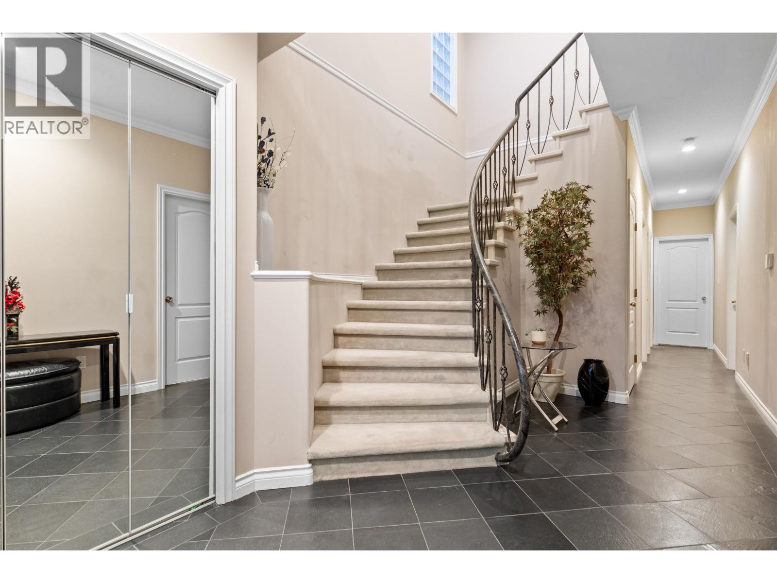 38 N Glynde Avenue, Burnaby, British Columbia  V5B 1G7 - Photo 30 - R3054918