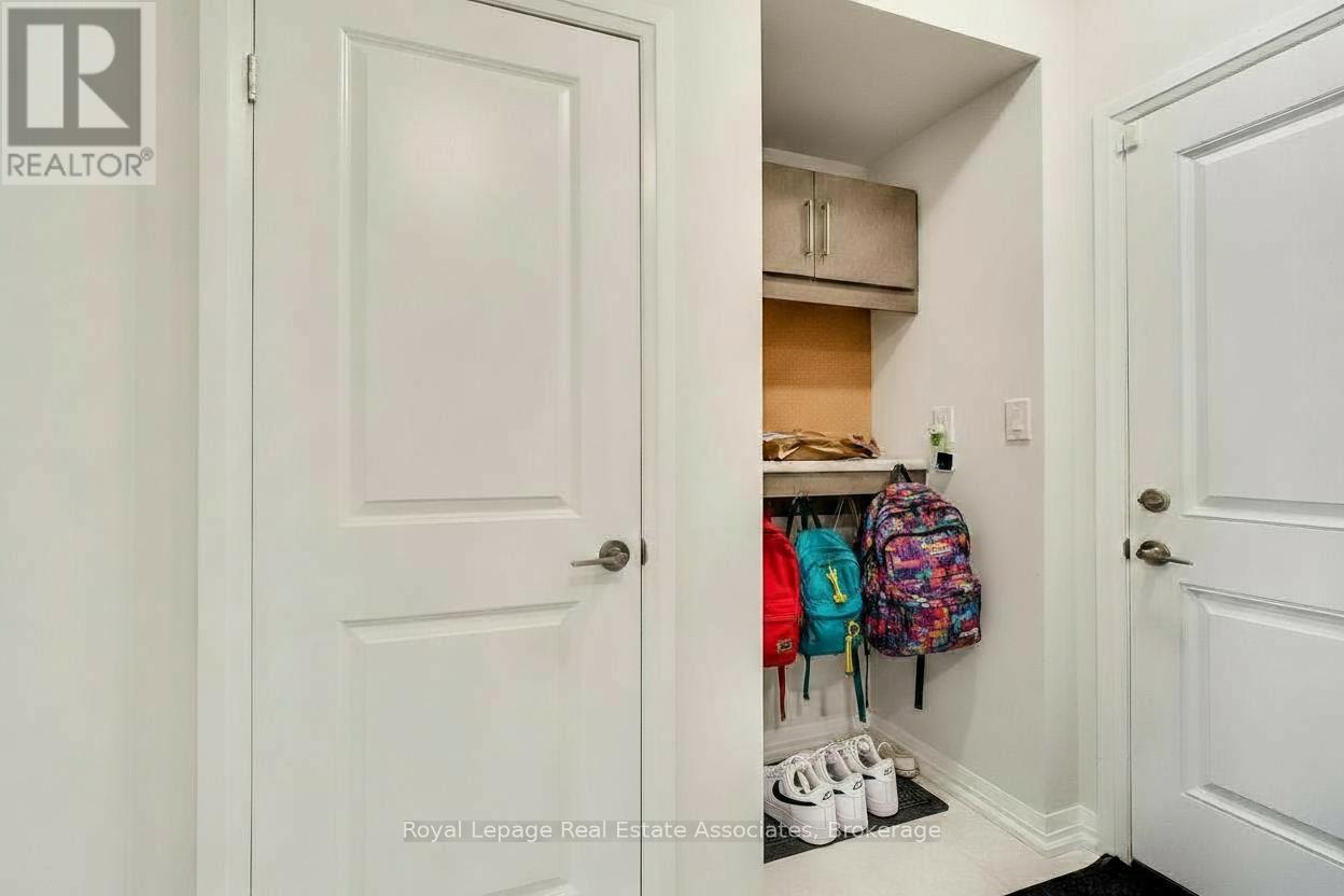 87 Acacia Road, Pelham (Fonthill), Ontario  L0S 1E1 - Photo 12 - X12442662