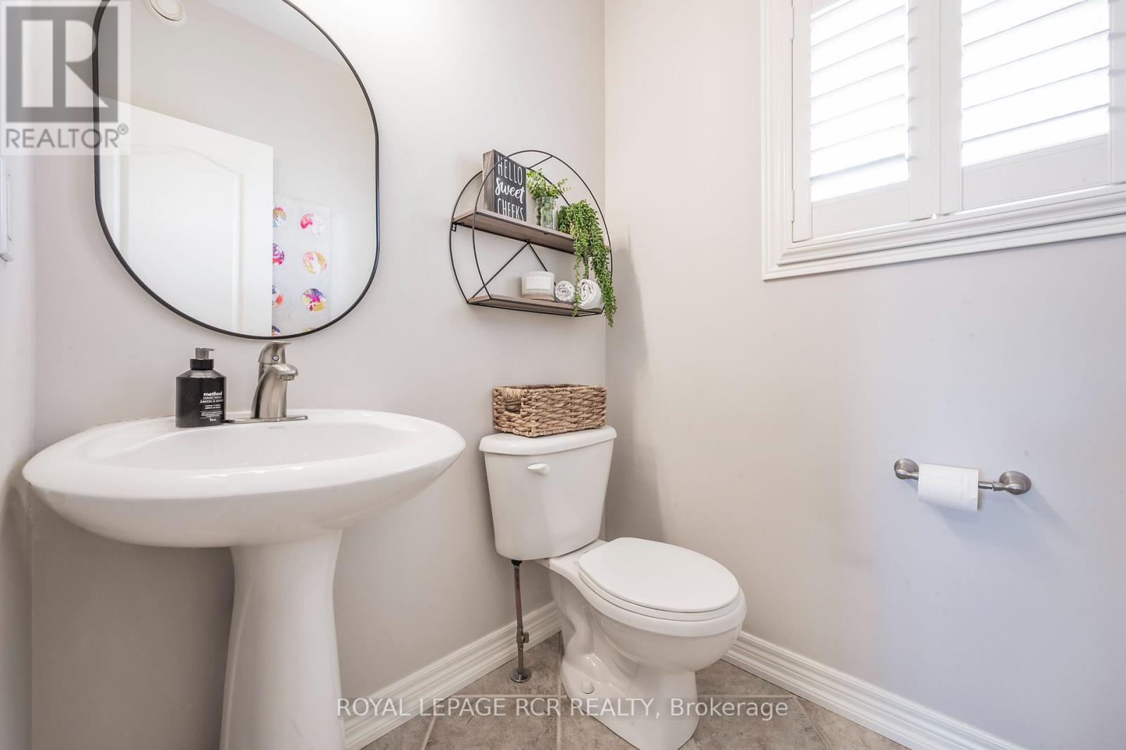 8 Madill Drive, Mono, Ontario  L9W 6G3 - Photo 17 - X12442699