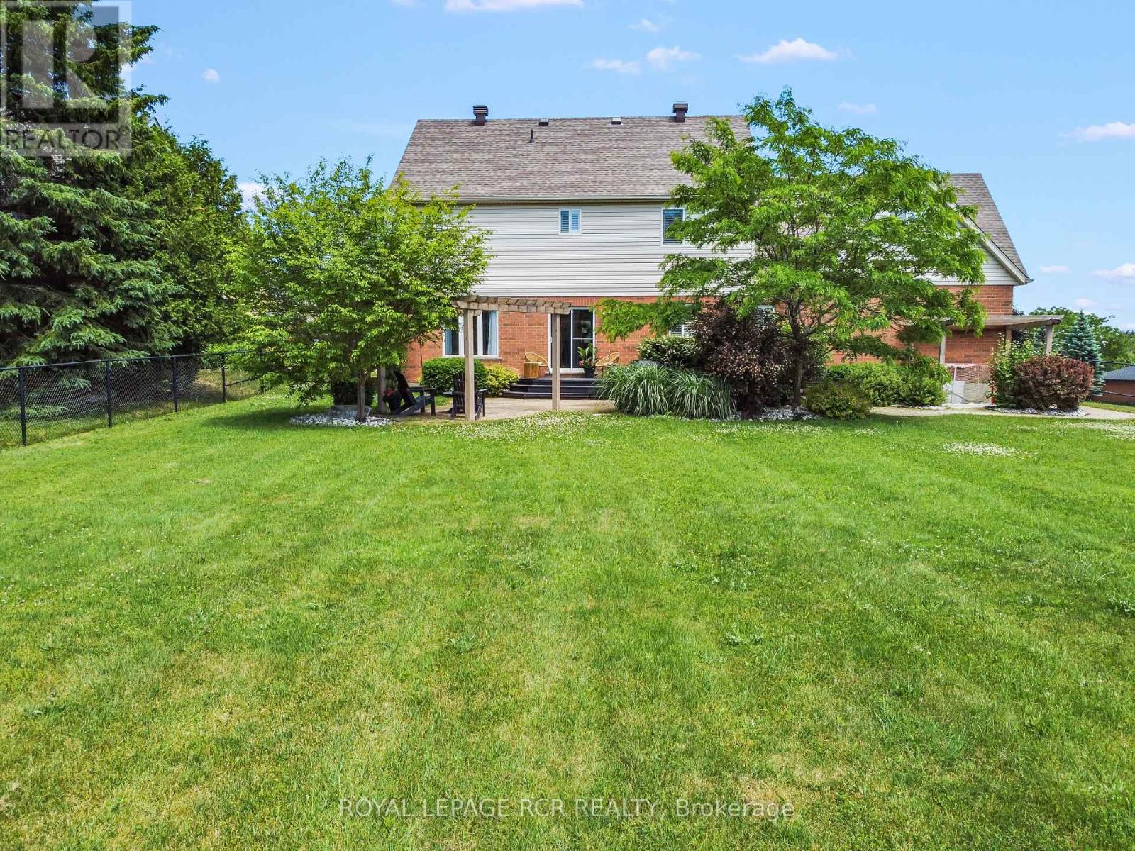 8 Madill Drive, Mono, Ontario  L9W 6G3 - Photo 41 - X12442699