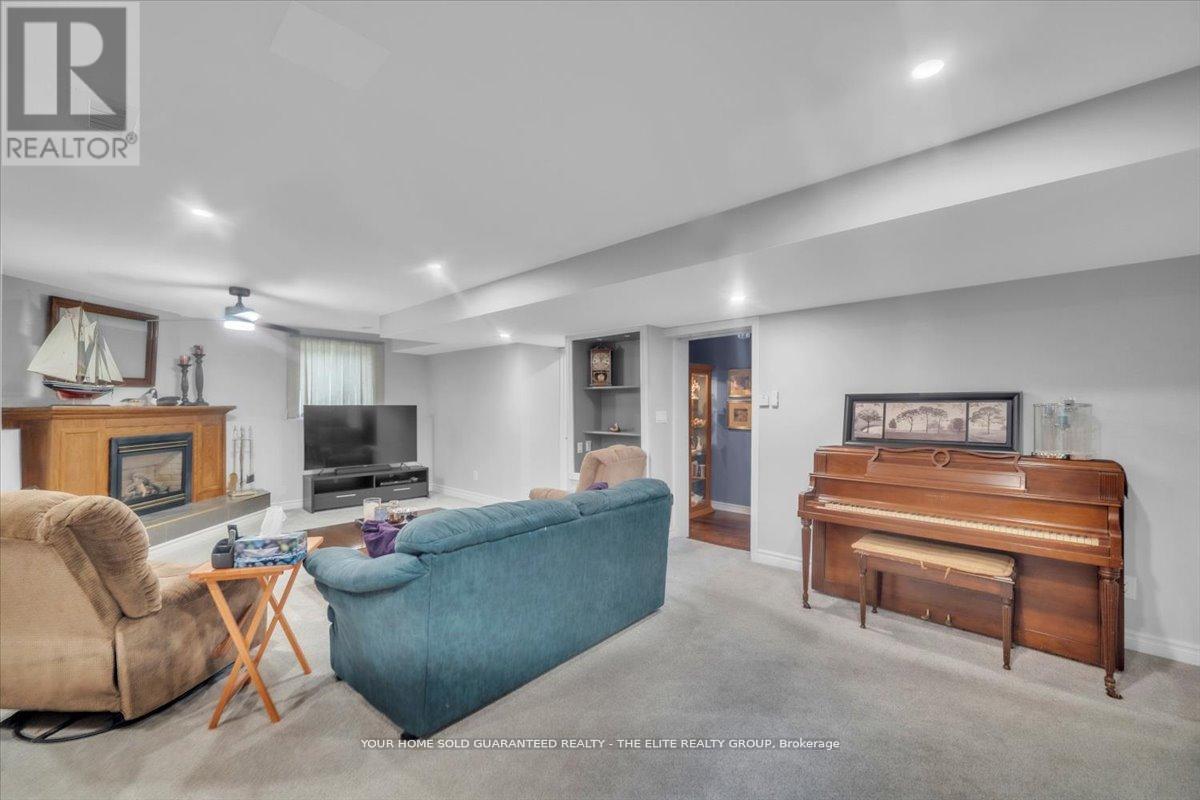 1146 Line Avenue, Pelham (Fonthill), Ontario  L3C 3C4 - Photo 21 - X12442702
