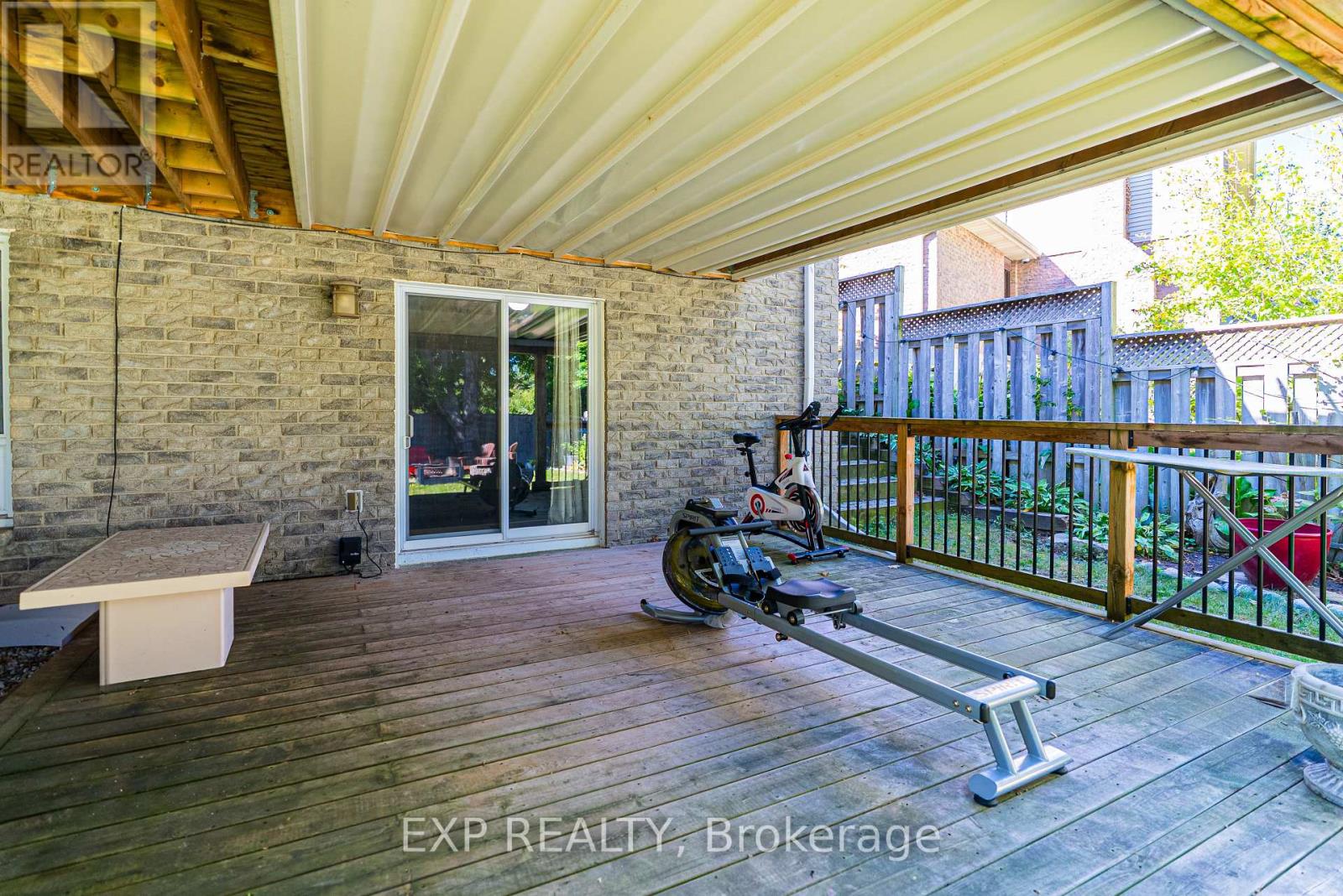 54 Pathfinder Crescent, Kitchener, Ontario  N2P 1S6 - Photo 42 - X12442710