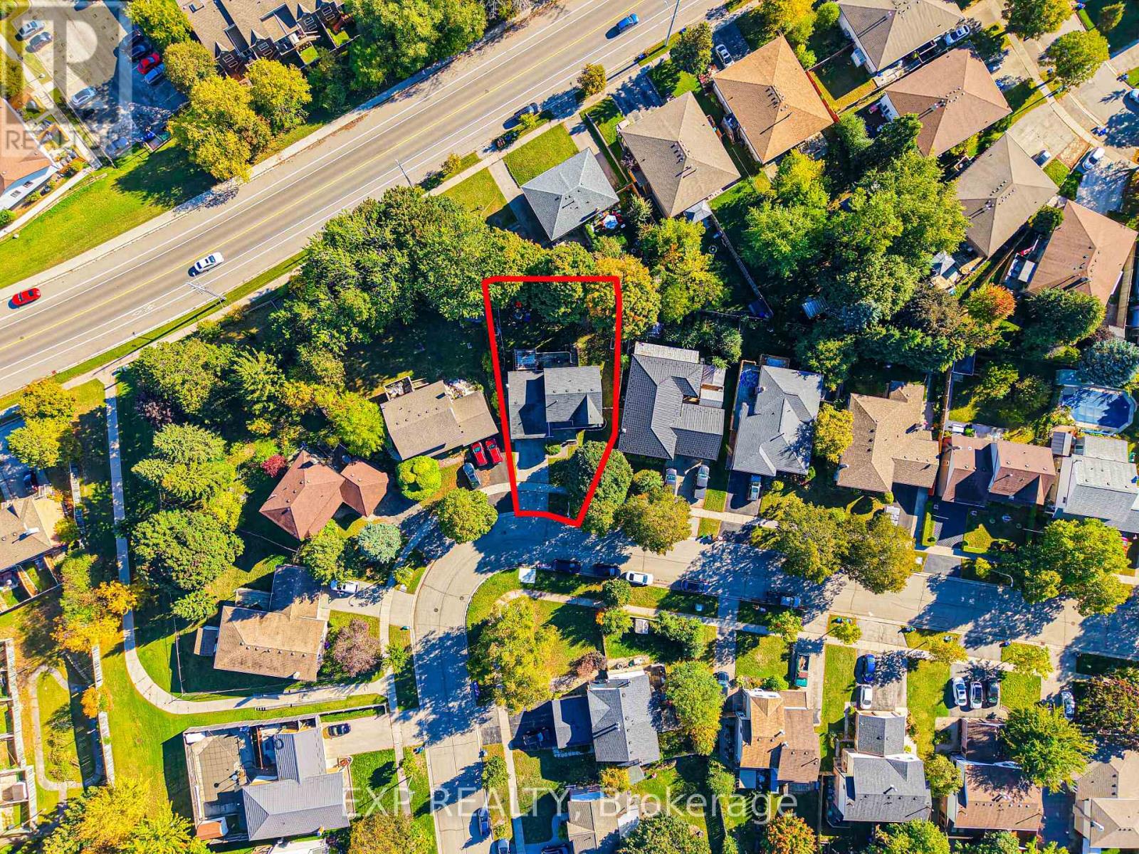 54 Pathfinder Crescent, Kitchener, Ontario  N2P 1S6 - Photo 44 - X12442710