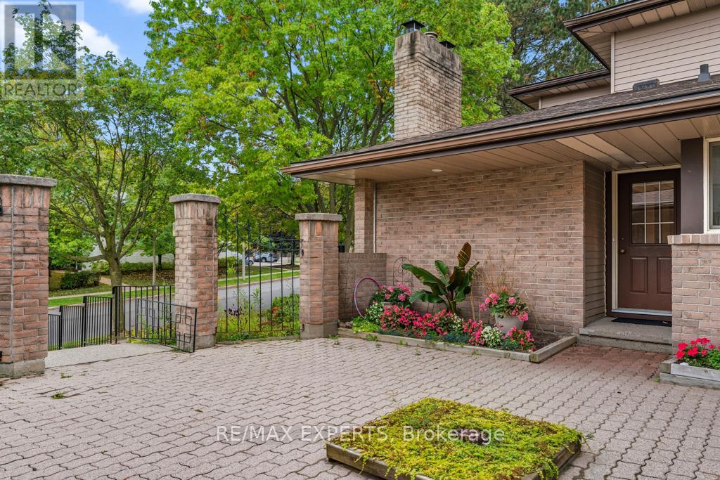 5 - 460 Beechwood Place, Waterloo, Ontario  N2T 1Z1 - Photo 11 - X12442722