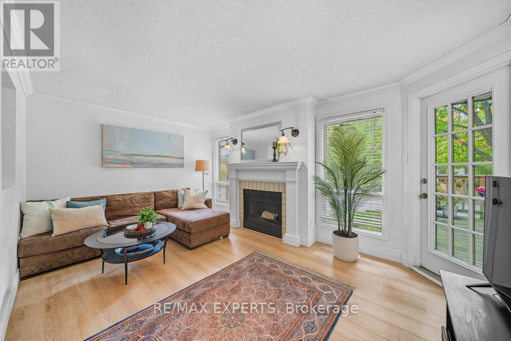 5 - 460 Beechwood Place, Waterloo, Ontario  N2T 1Z1 - Photo 13 - X12442722