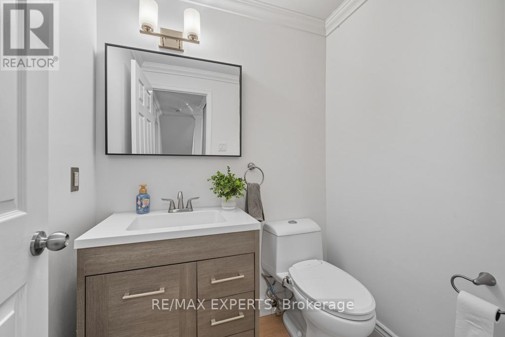 5 - 460 Beechwood Place, Waterloo, Ontario  N2T 1Z1 - Photo 25 - X12442722
