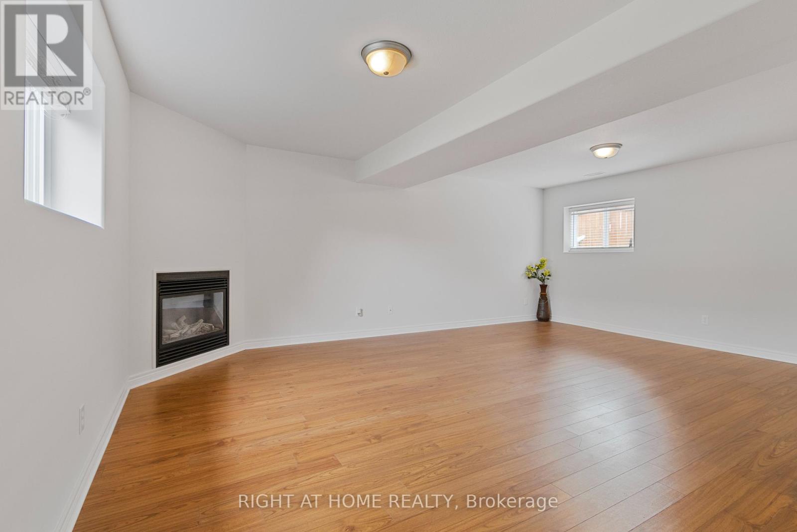 9 Discovery Court, Chatham-Kent (Ne), Ontario  N7L 0A3 - Photo 25 - X12442728