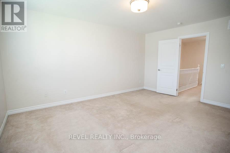 59 - 80 Willow Street, Brant (Paris), Ontario  N3L 2K6 - Photo 12 - X12442744