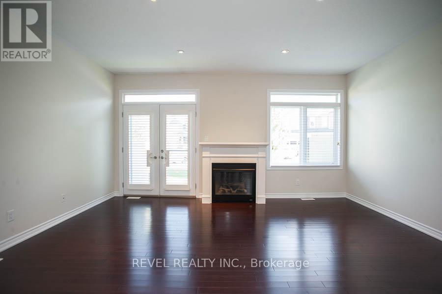 59 - 80 Willow Street, Brant (Paris), Ontario  N3L 2K6 - Photo 7 - X12442744