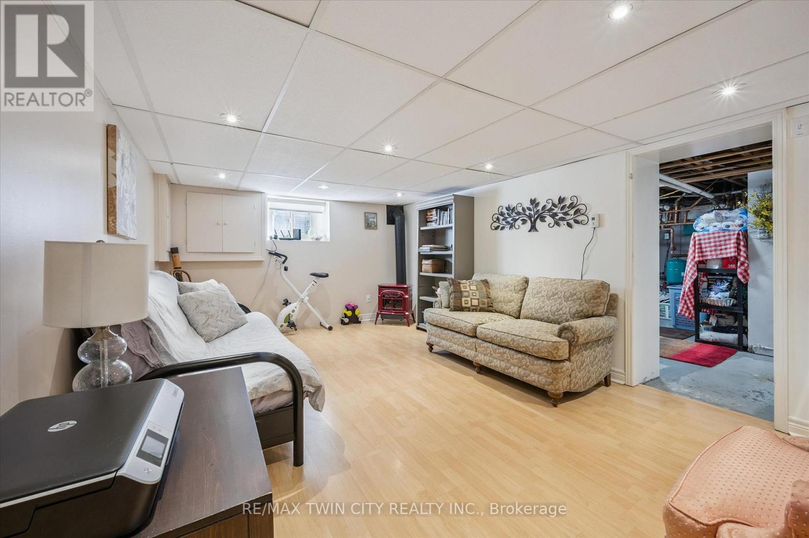 45 Samuel Street, Kitchener, Ontario  N2H 1P2 - Photo 31 - X12442751