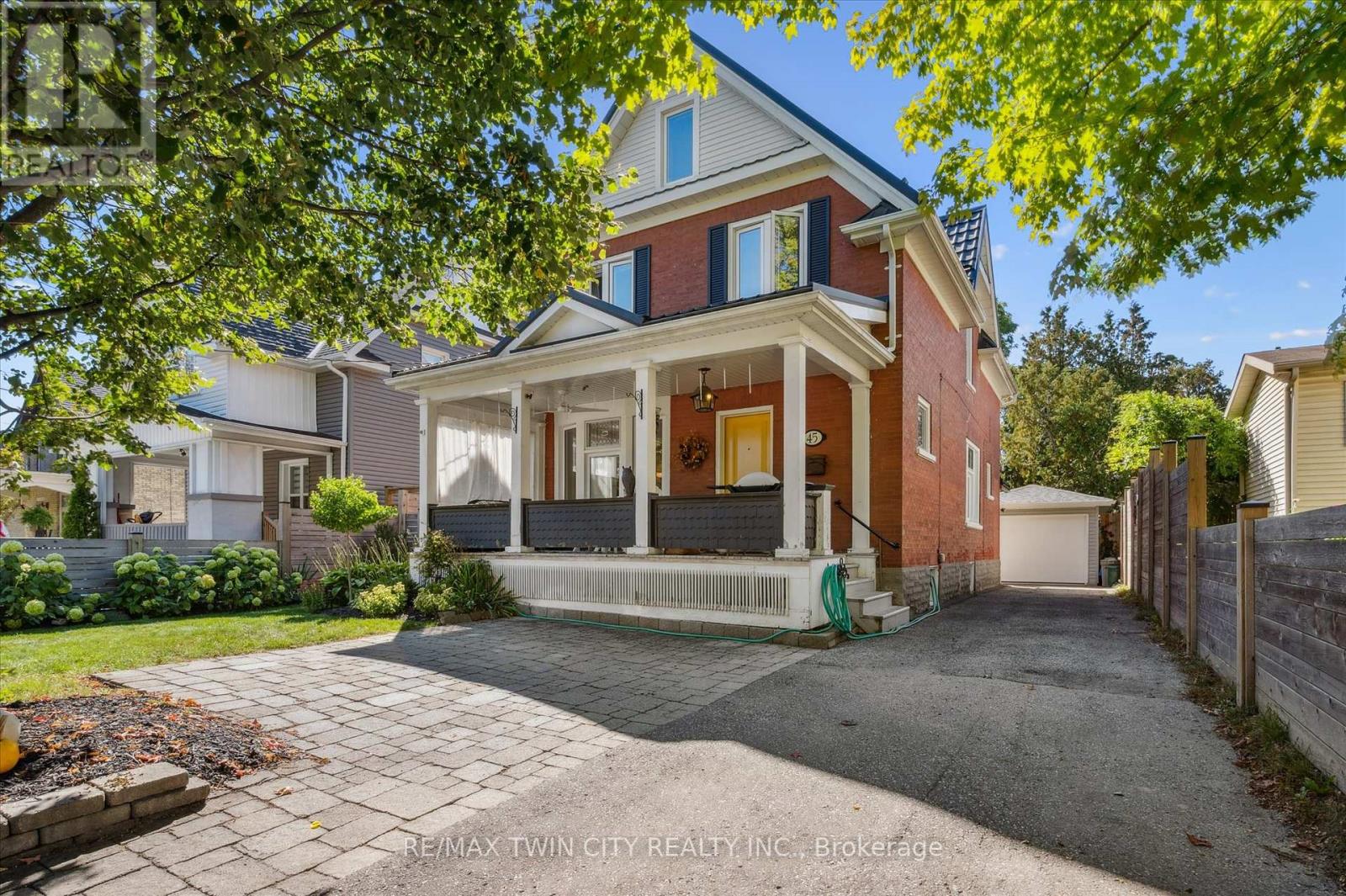 45 Samuel Street, Kitchener, Ontario  N2H 1P2 - Photo 45 - X12442751