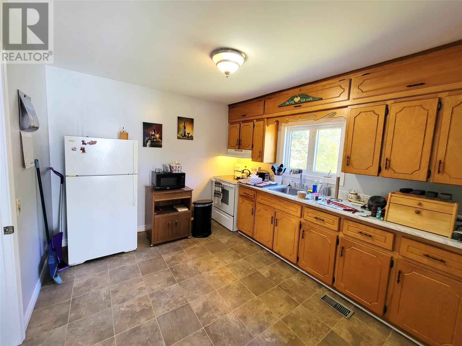 78 Carmen Avenue, Corner Brook, Newfoundland & Labrador  A2H 4Z6 - Photo 9 - 1290914