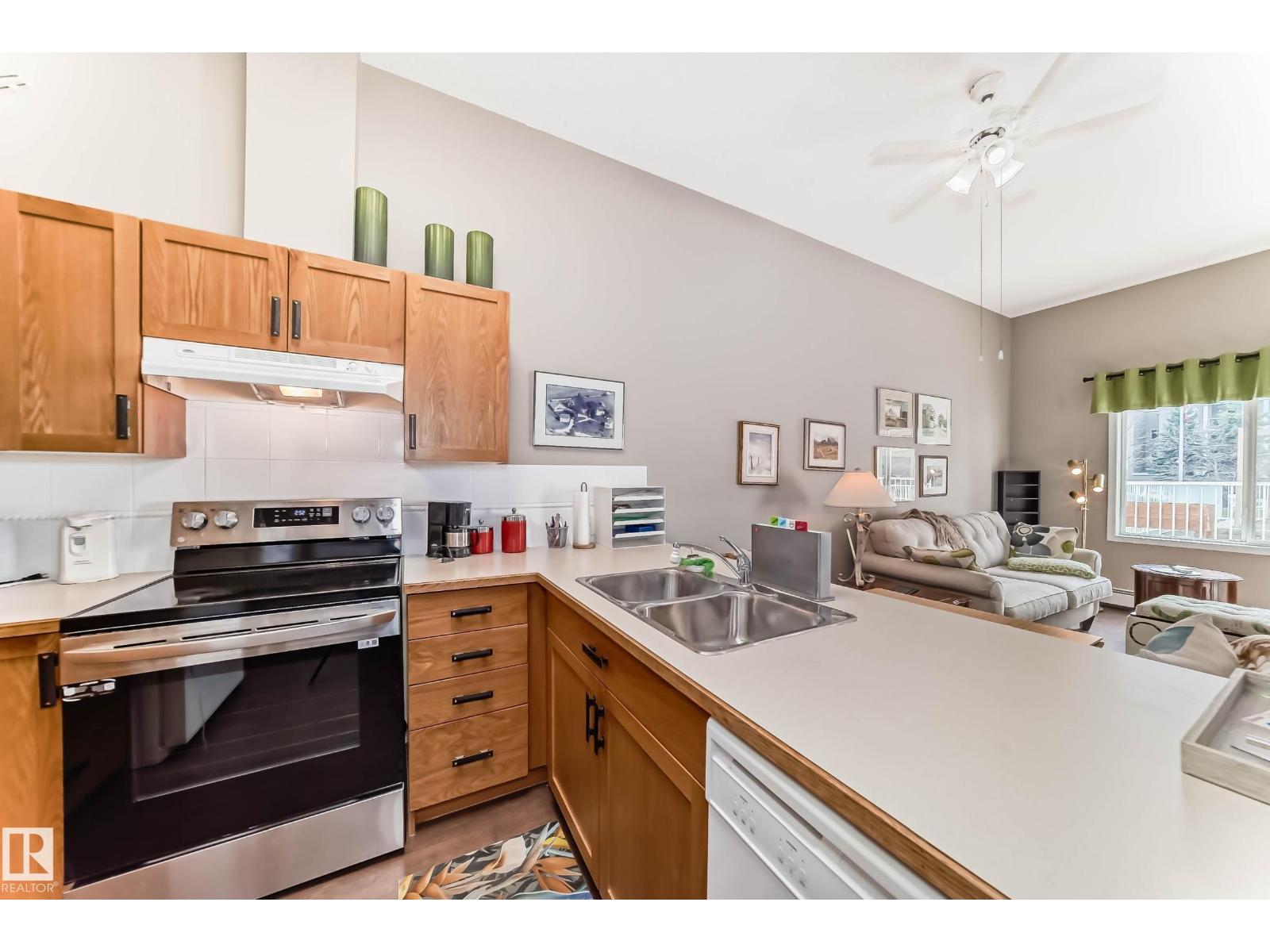 #134 78 Mckenney Av, St. Albert, Alberta  T8N 1L9 - Photo 4 - E4460638